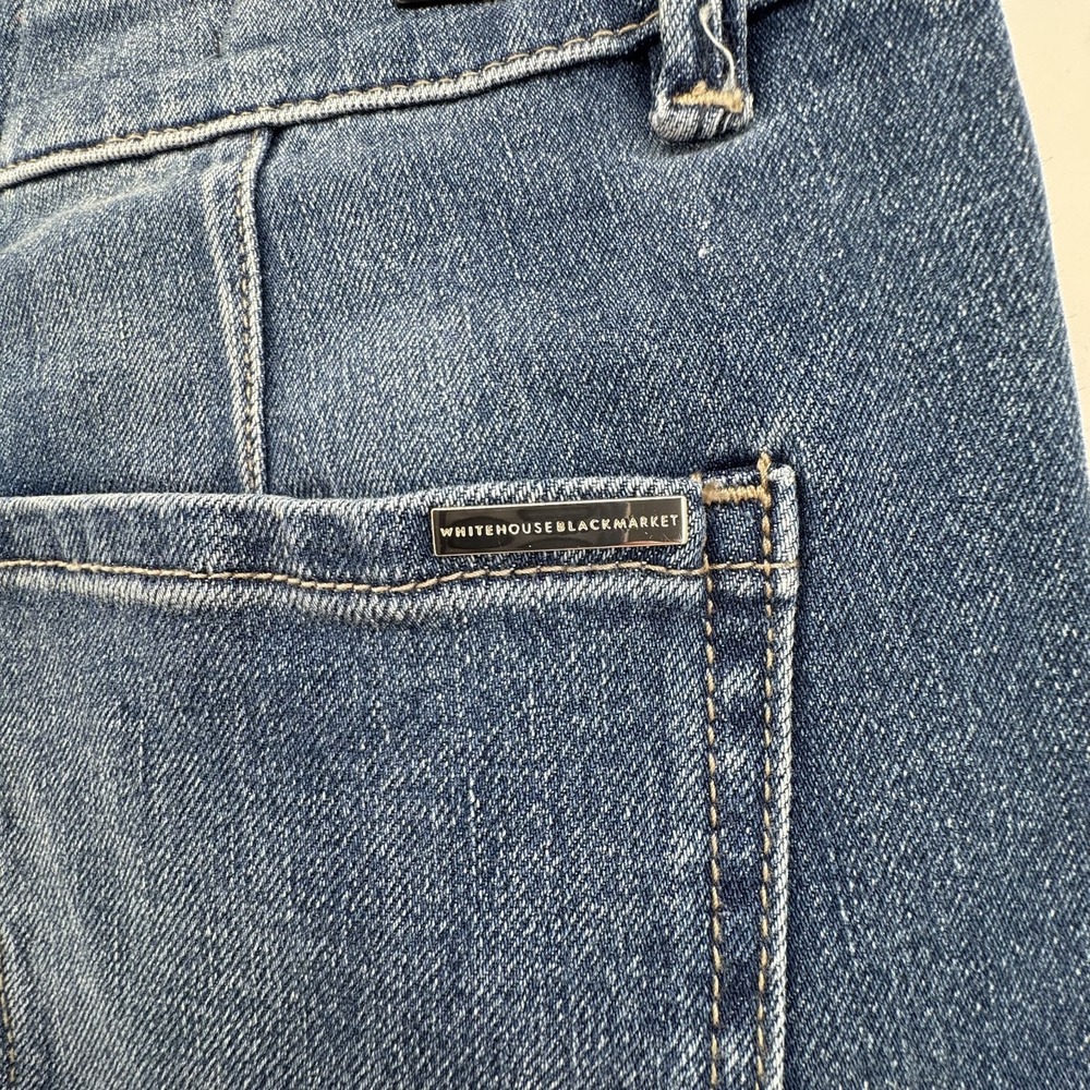 White House Black Market WHBM High Rise Sculpt Horsebit Straight Jeans 10S - Picture 3 of 8